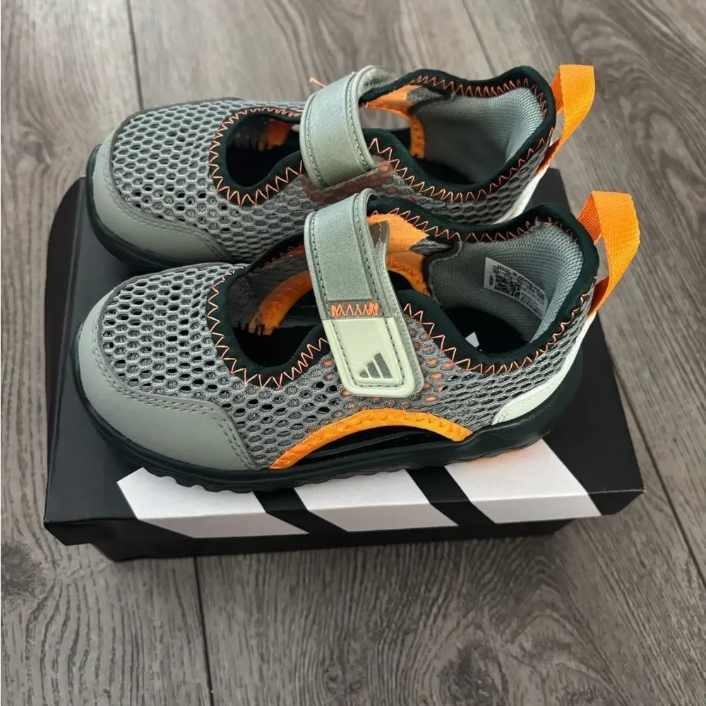 adidas stylish comfortable